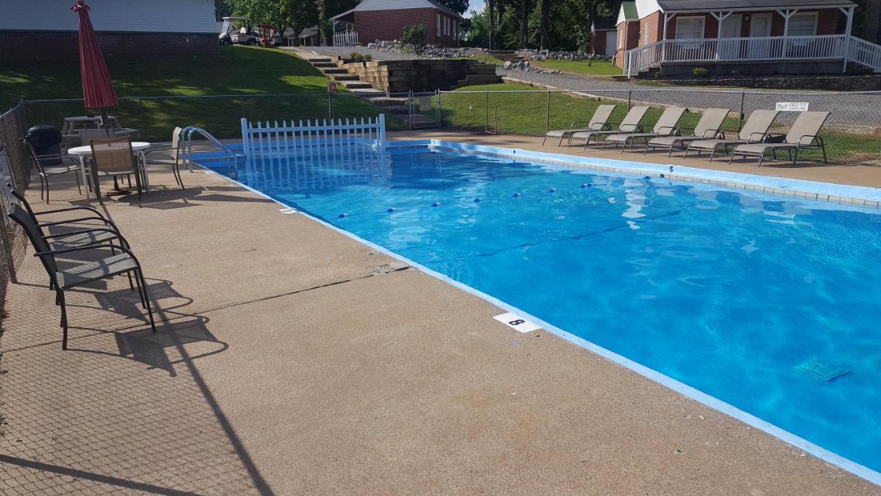 Early American Motel Aurora Zewnętrze zdjęcie